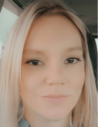 Ashley Daniels Head Obituary
